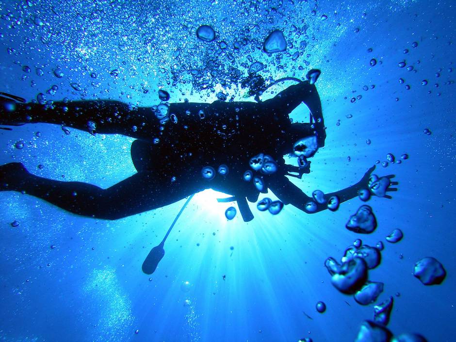3 - Deep Diver.jpg